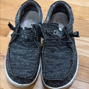 Hey Dude Black - Charcoal Slip on shoes. Mens size 7. Good shape. Hey dudes